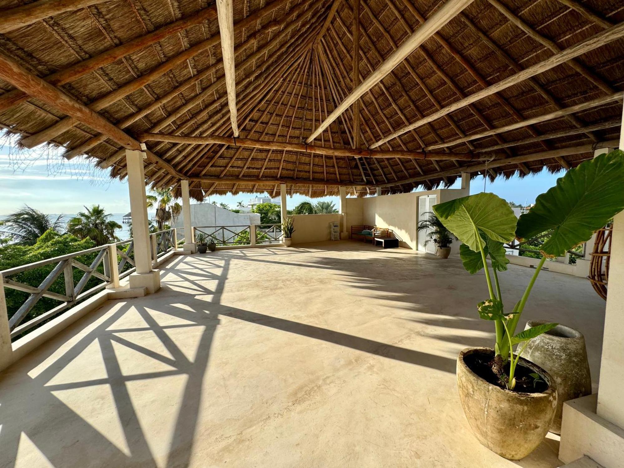 Отель Casa Coco By Coco B Isla Исла-Мухерес Экстерьер фото