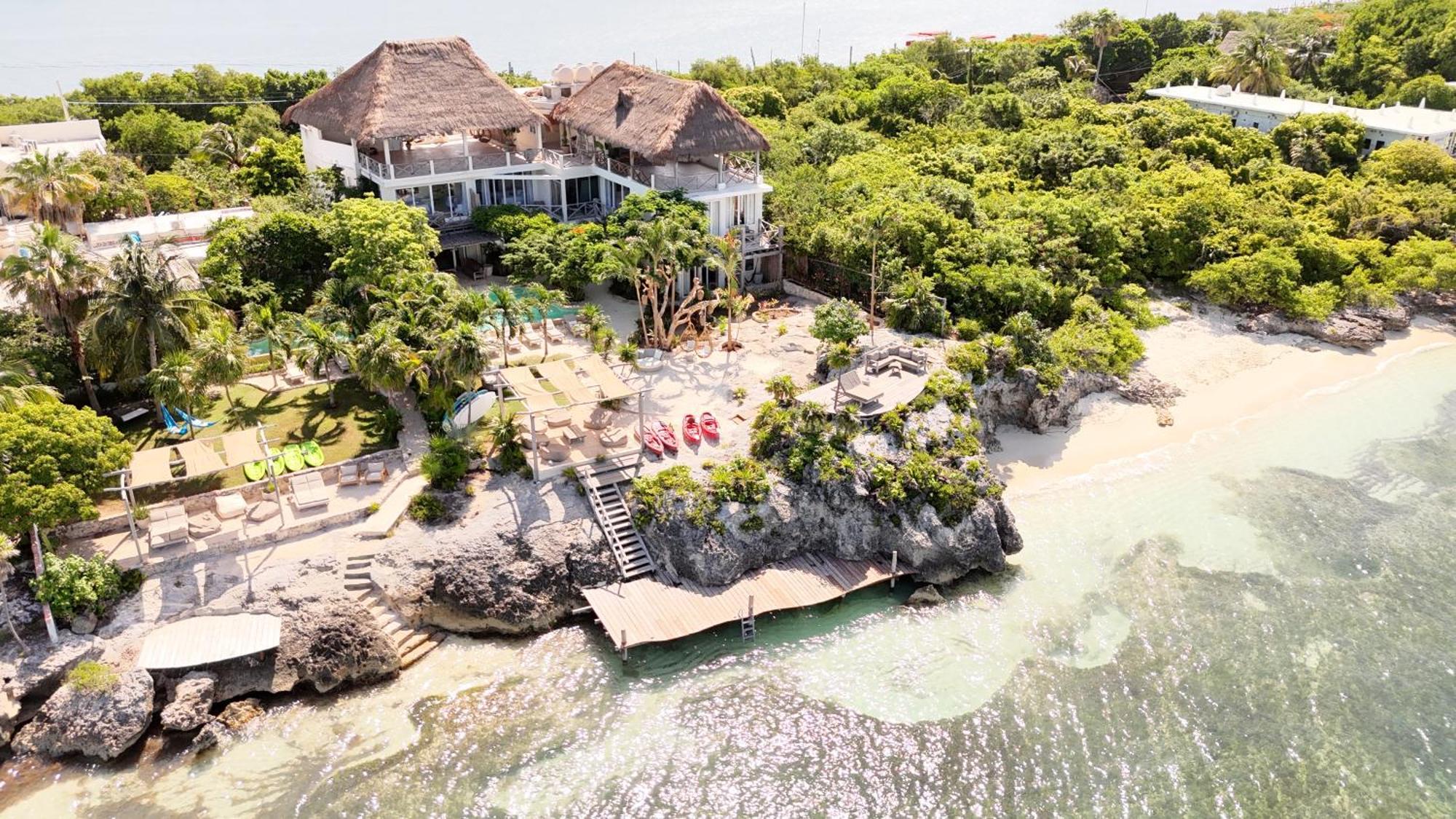 Отель Casa Coco By Coco B Isla Исла-Мухерес Экстерьер фото