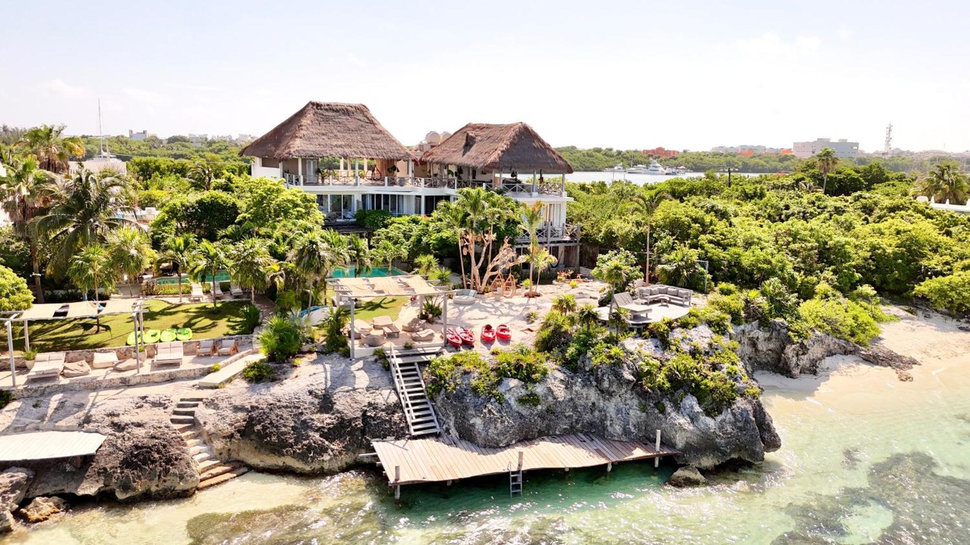 Отель Casa Coco By Coco B Isla Исла-Мухерес Экстерьер фото