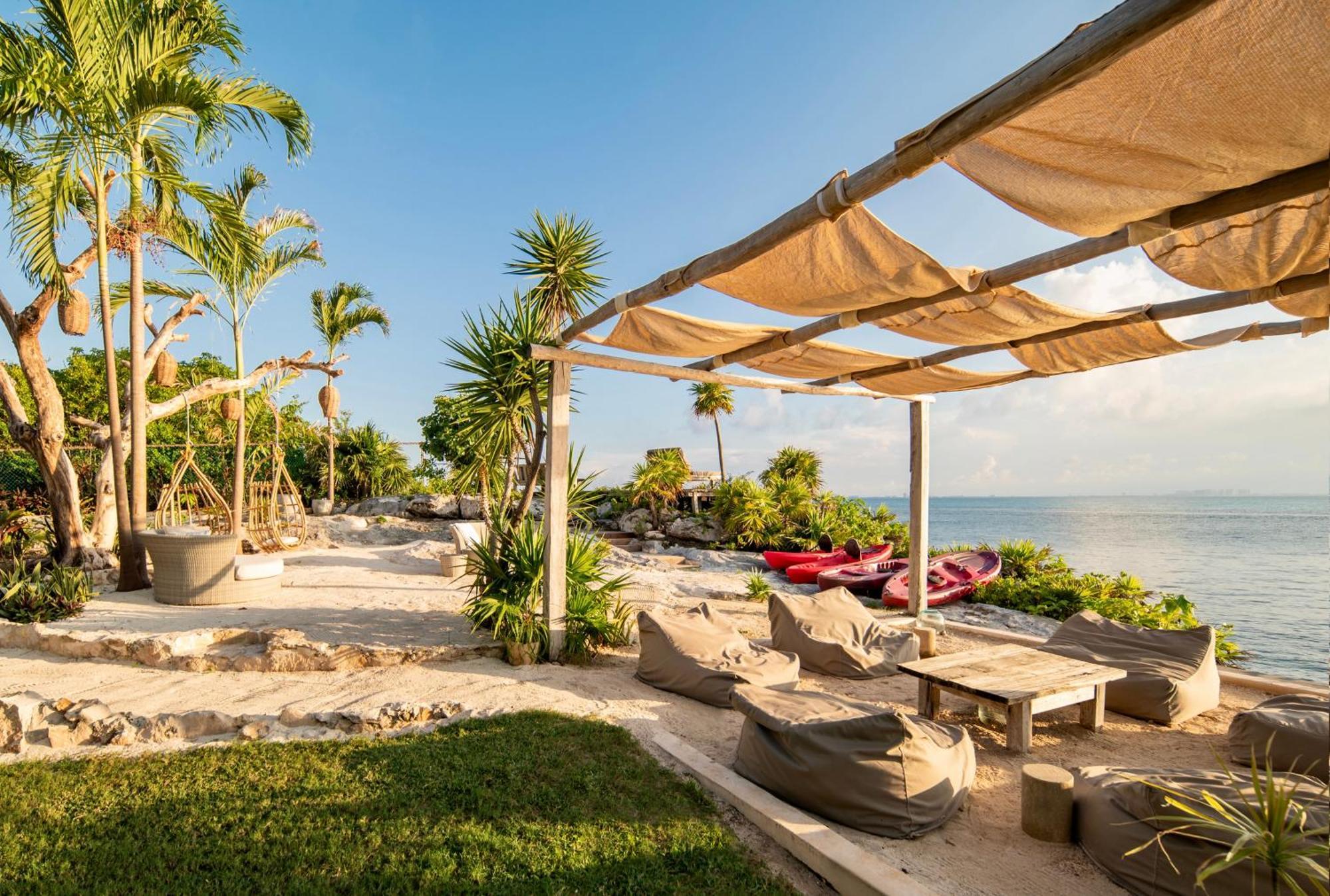 Отель Casa Coco By Coco B Isla Исла-Мухерес Экстерьер фото